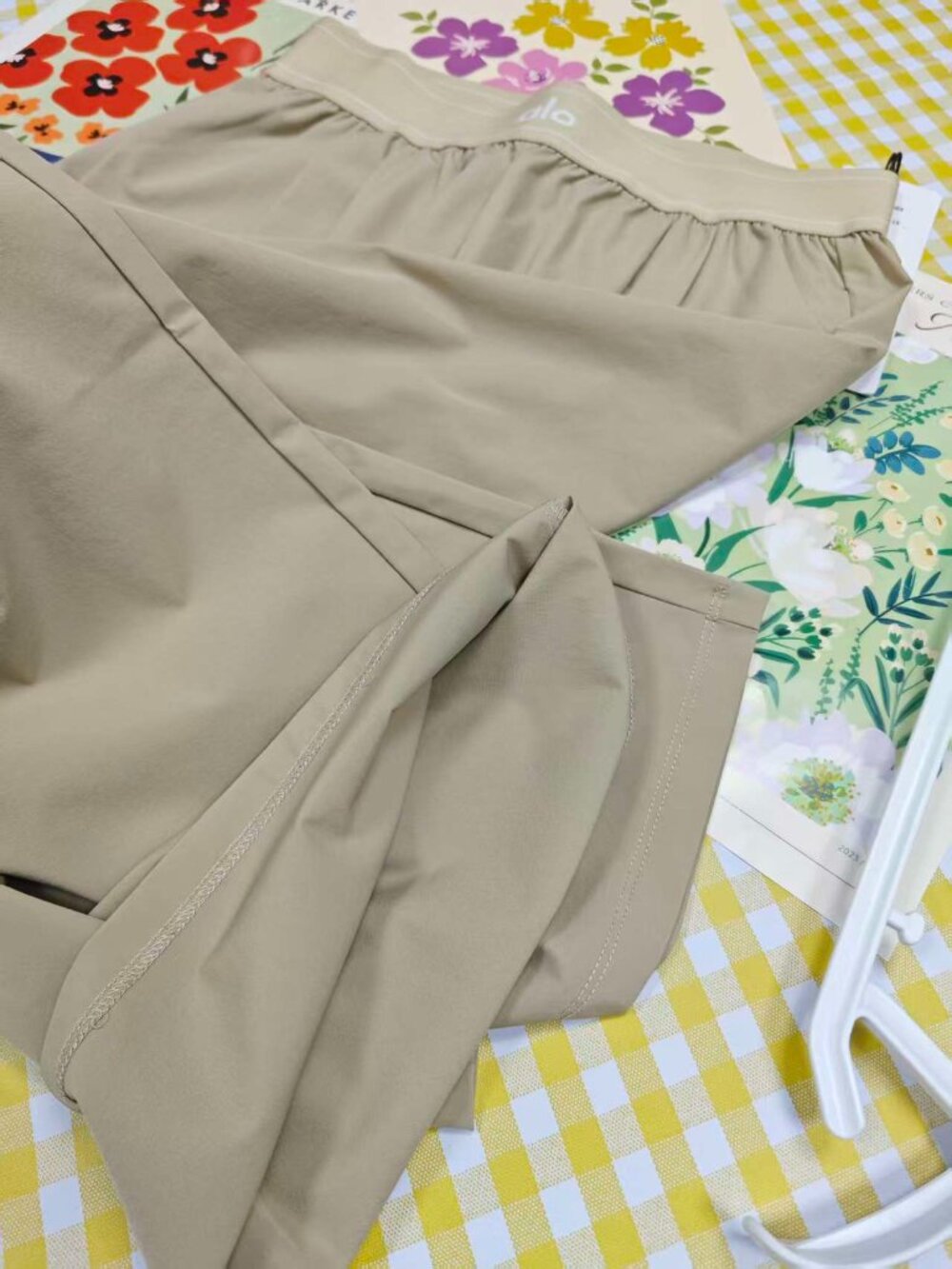ALO Suit Up Trouser Gravel Wide Leg Pants, Quiet Luxury Athleisure (Regular)🔥 - Picture 6 of 8